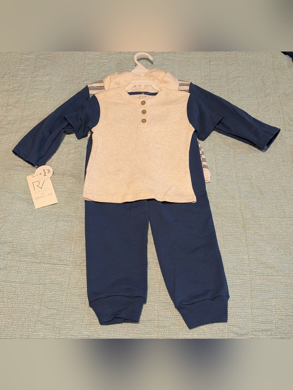 NWT Rachel Zoe Boys Cream and Light Blue 4 Piece Toddler Clothes Set